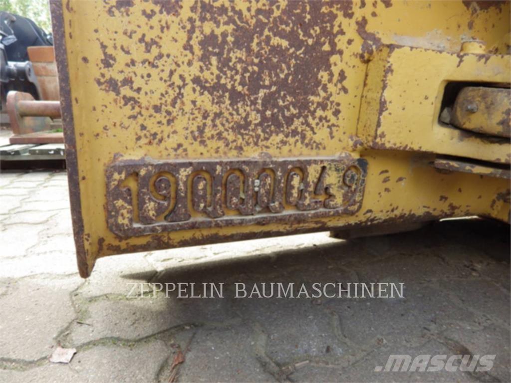 CAT PRIM.-PROD KOMPONENT ماكينات حفر خنادق