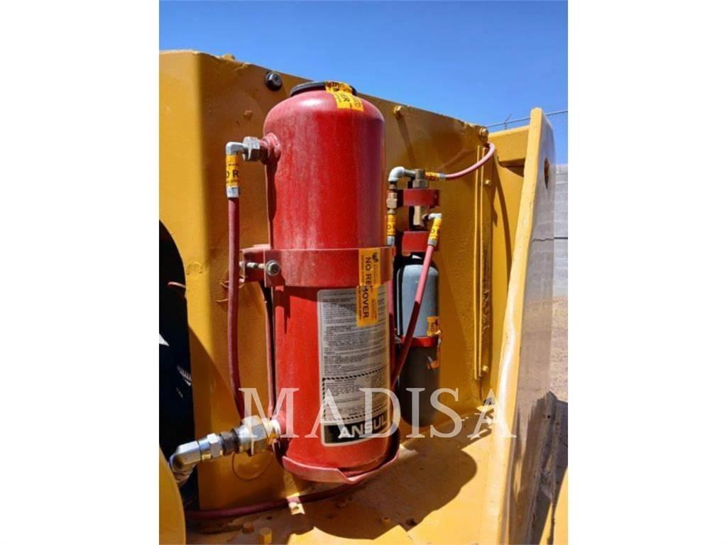 CAT R1700G لوادر للعمل تحت سطح الأرض