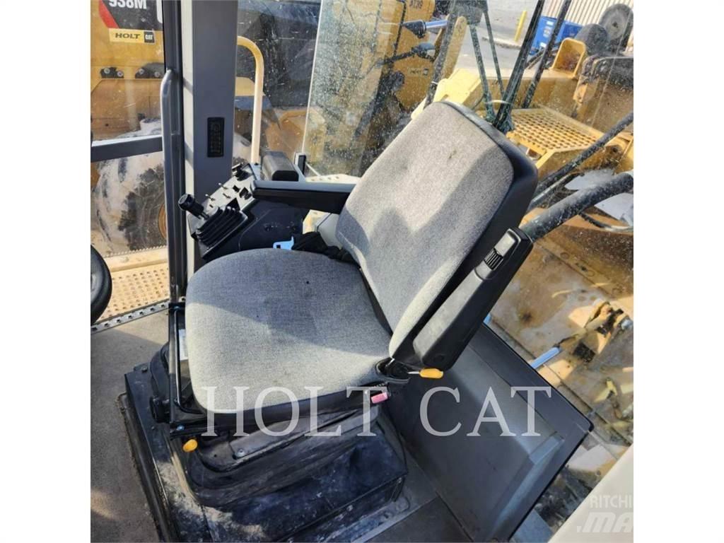 CAT RM300 معدات إعادة تدوير الأسفلت