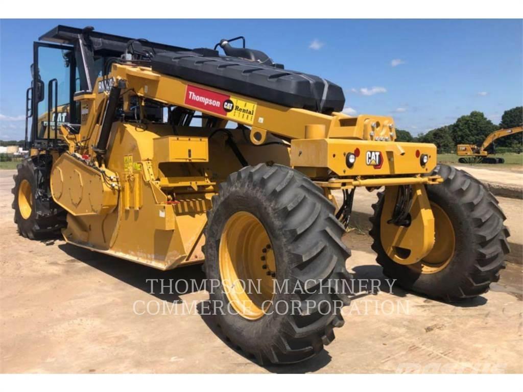 CAT RM400 معدات إعادة تدوير الأسفلت