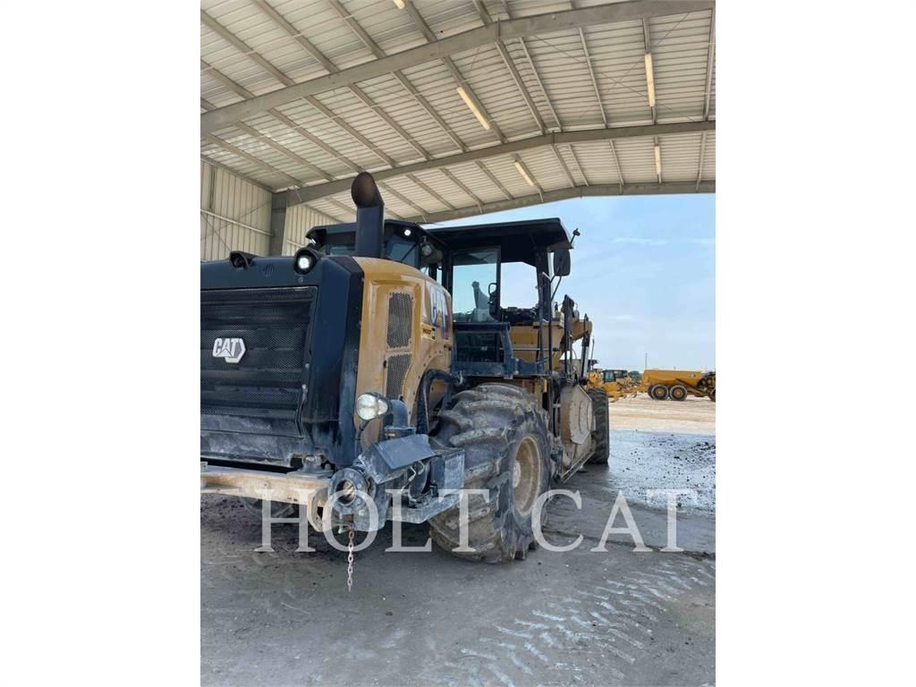 CAT RM400 CAB معدات إعادة تدوير الأسفلت