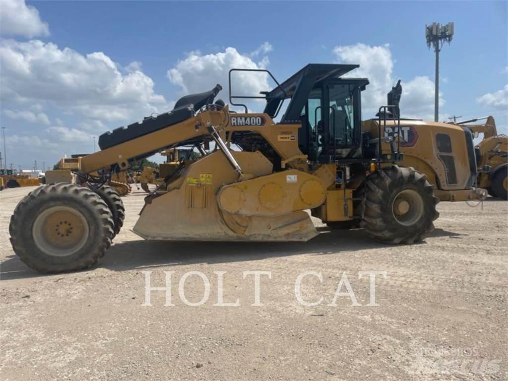 CAT RM400 CAB لوادر بعجل