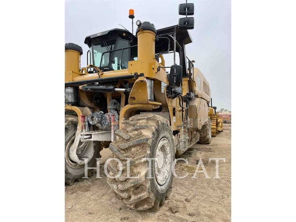 CAT RM600 CAB معدات إعادة تدوير الأسفلت