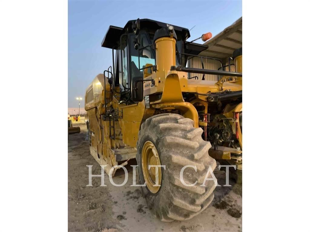 CAT RM800 معدات إعادة تدوير الأسفلت