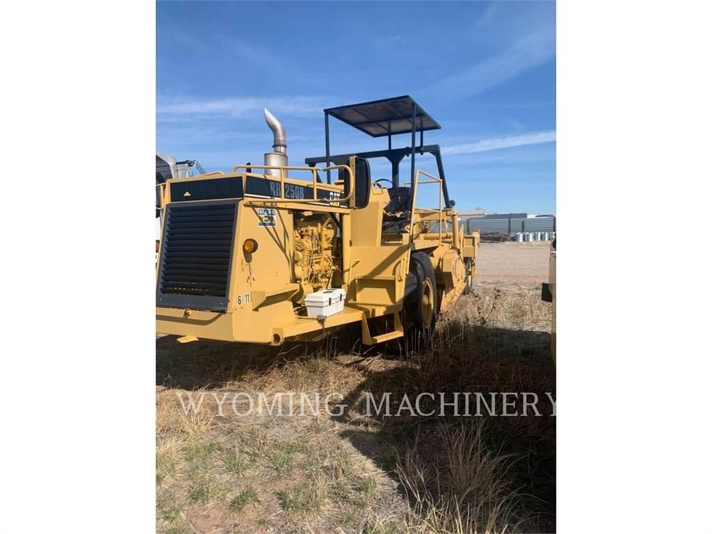 CAT RR-250B رشاشات بيتومين