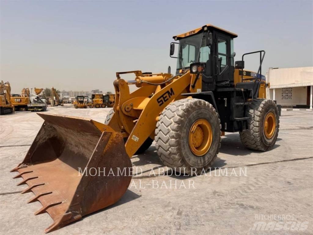CAT SEM655D لوادر بعجل