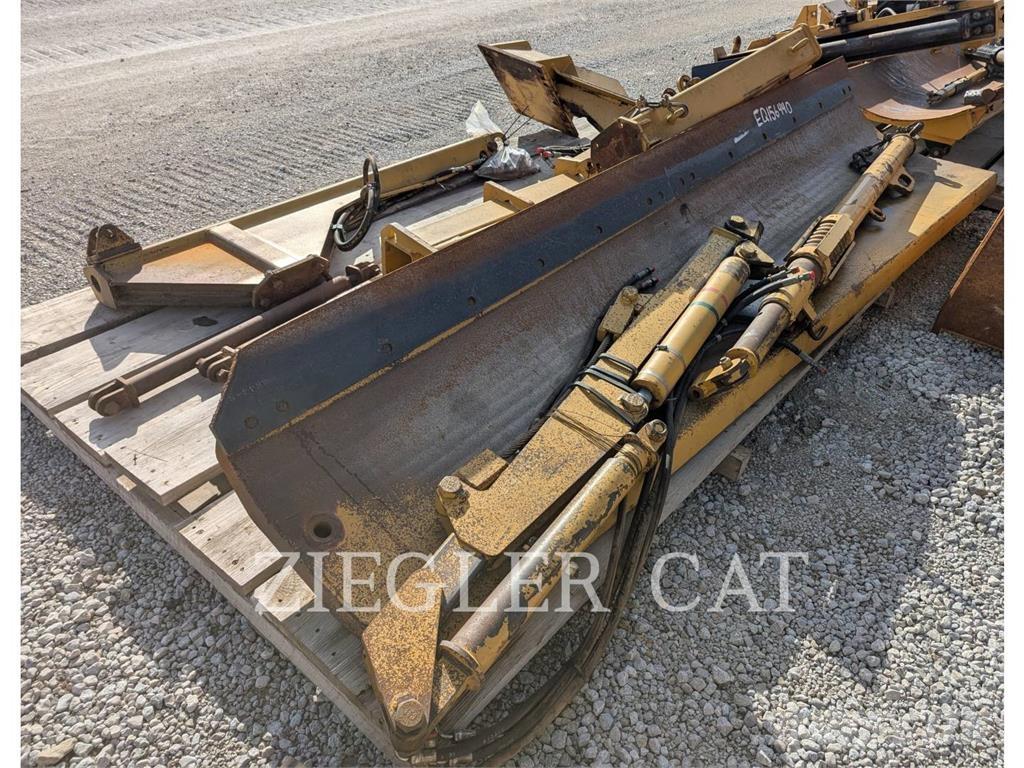 CAT SNOW WING قاذفات الجليد