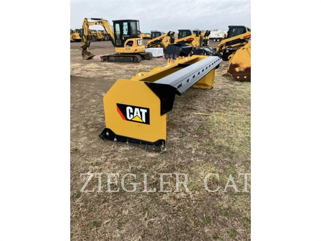 CAT STRAIT SNOW PUSHER قاذفات الجليد