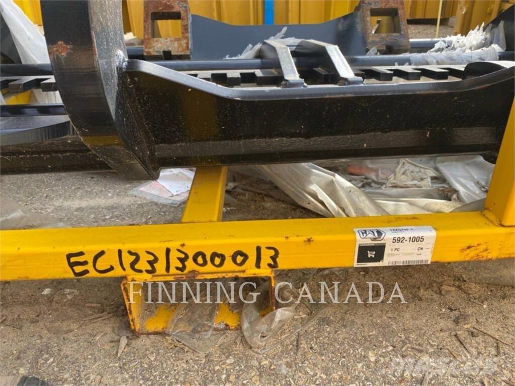 CAT SWL-CR-84IN شوكات