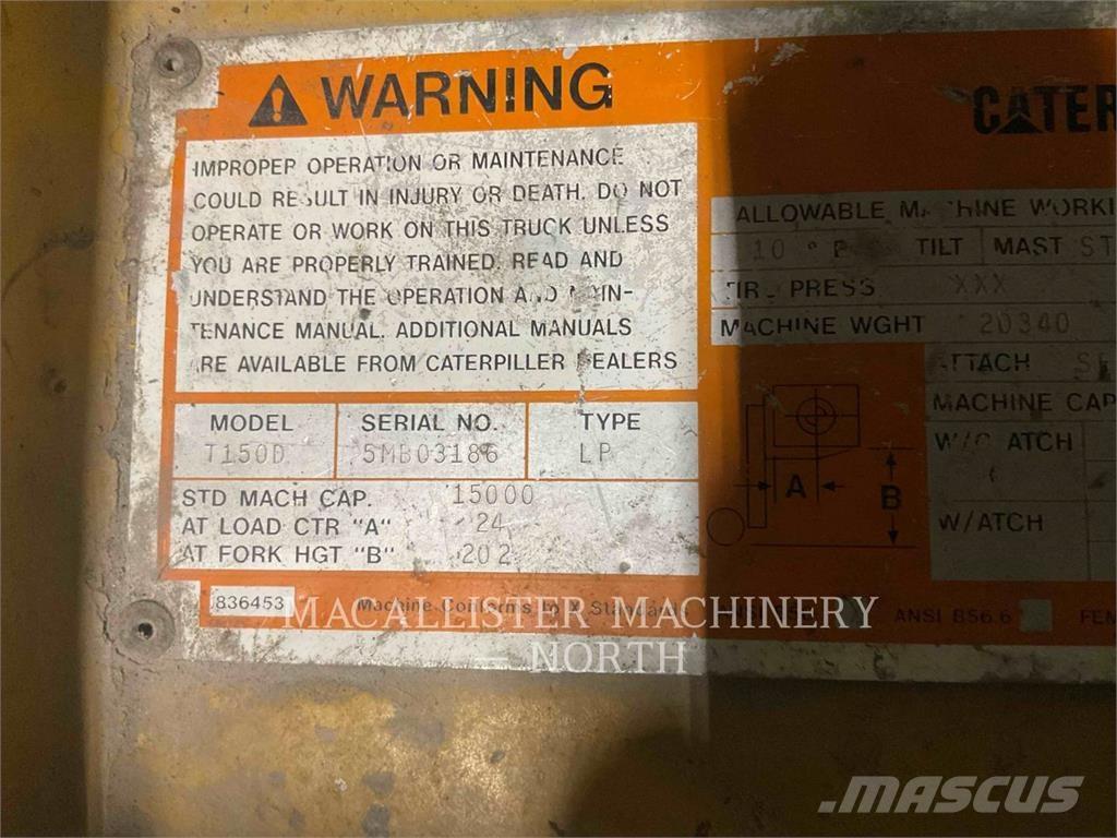 CAT T150D شاحنات ذات رافعات شوكية - أخرى