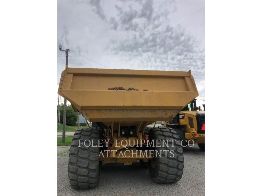 CAT TG735-04 ساحبات مفصلية