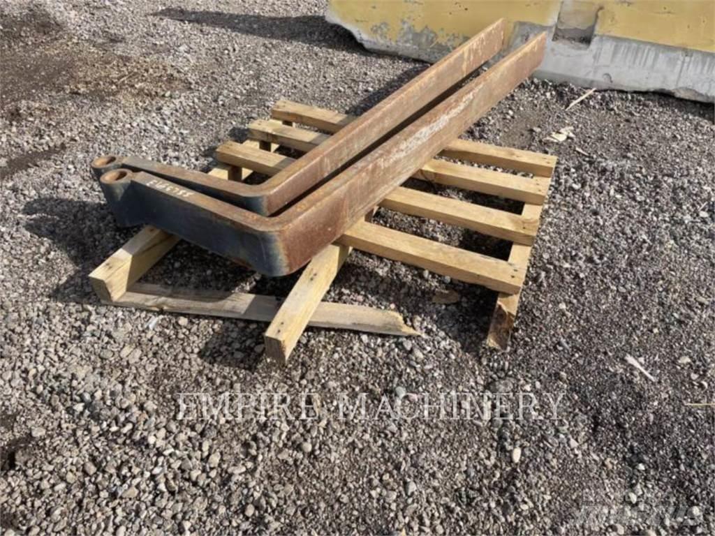 CAT TH-72TINE شوكات