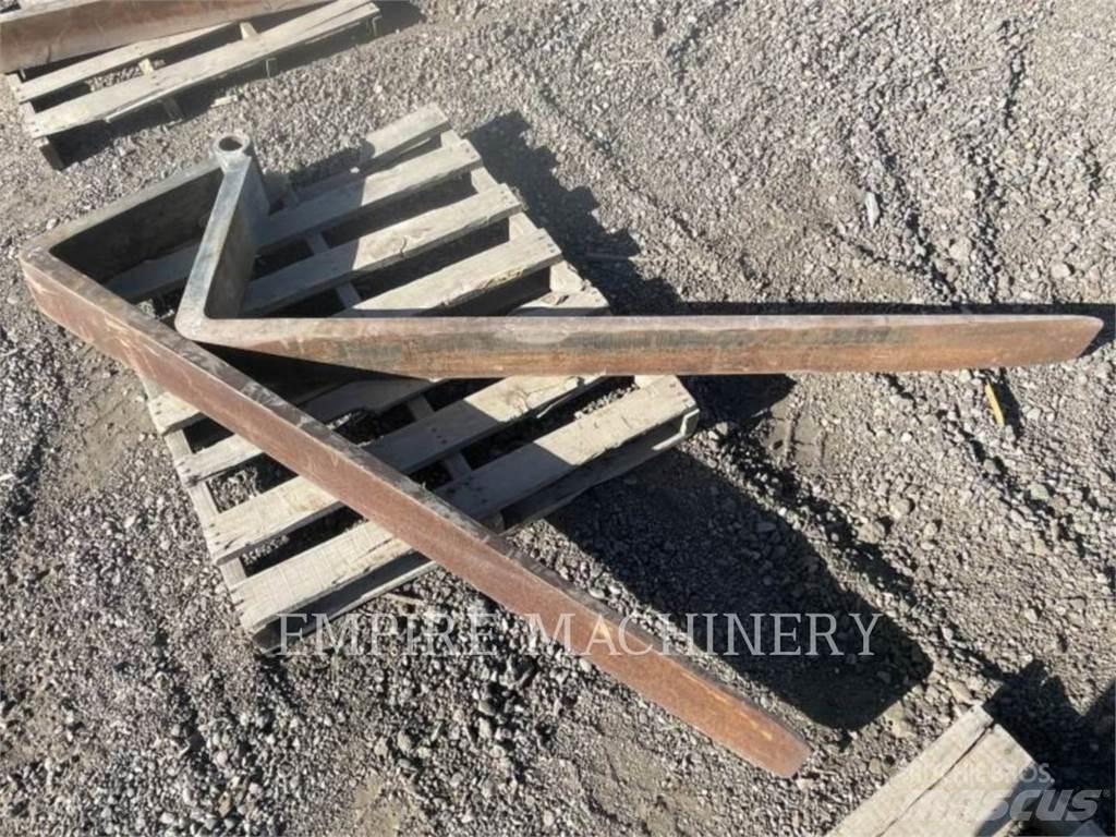 CAT TH TNS72 شوكات