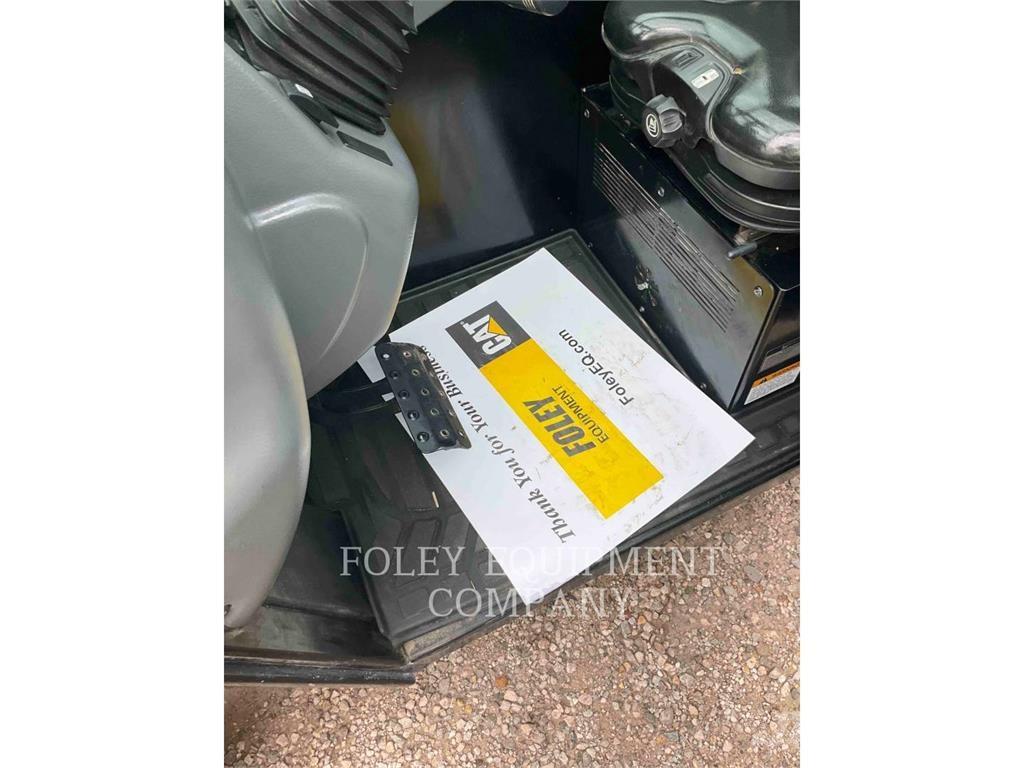 CAT TH255CC مناولات متداخلة