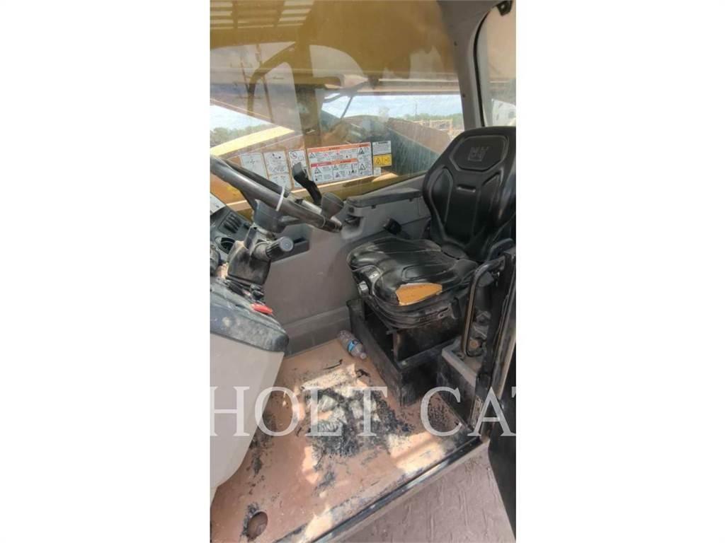 CAT TL1055 مناولات متداخلة