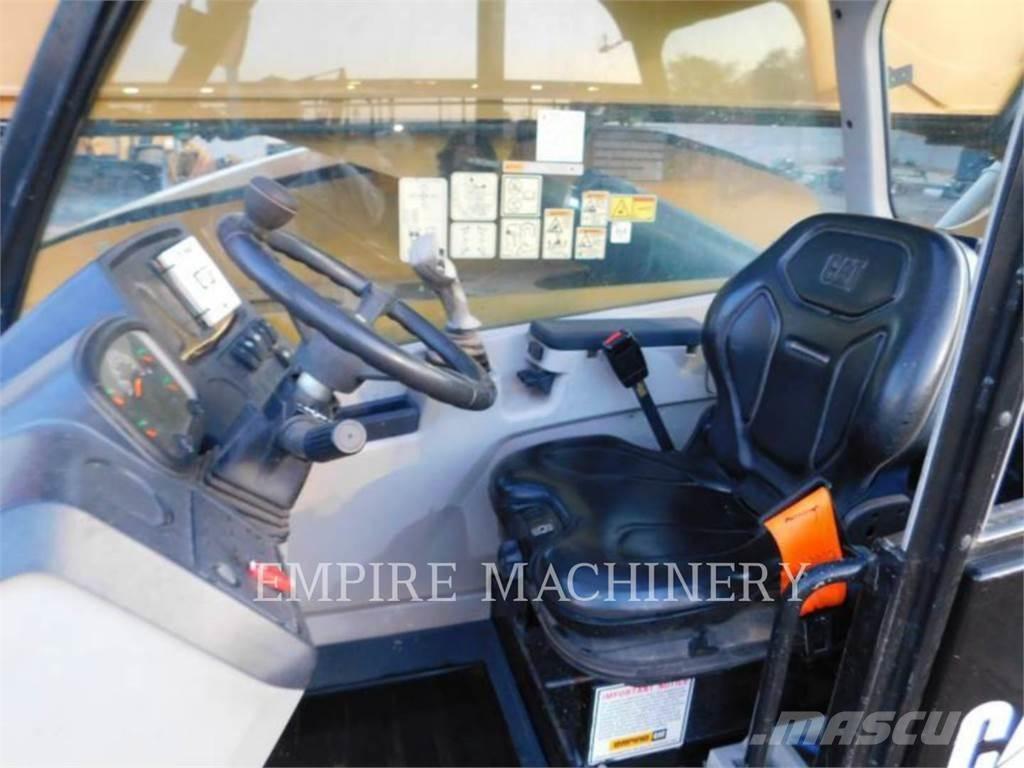 CAT TL1055D مناولات متداخلة