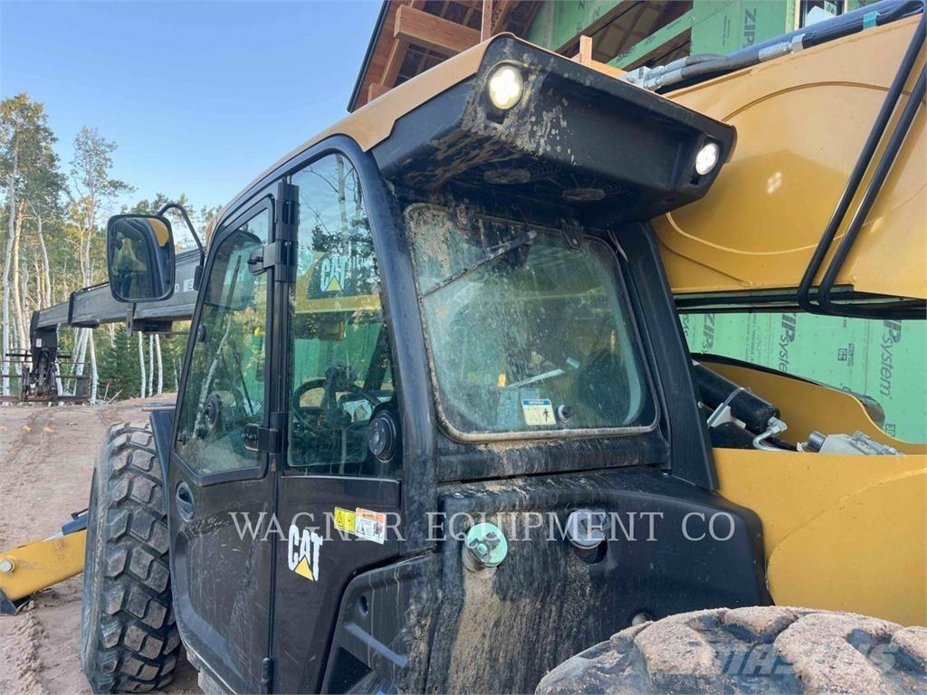 CAT TL1055D مناولات متداخلة