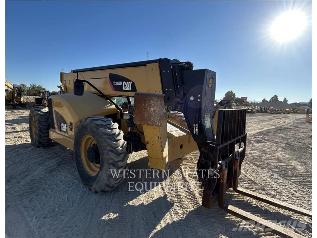 CAT TL1055D مناولات متداخلة