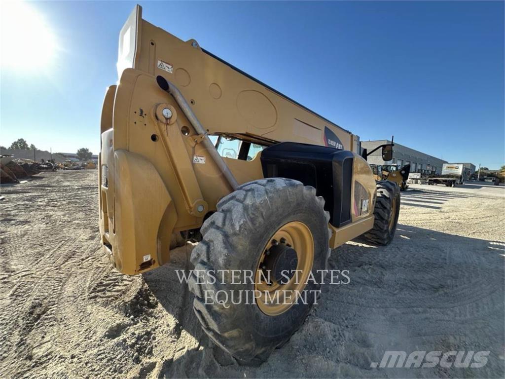 CAT TL1055D مناولات متداخلة