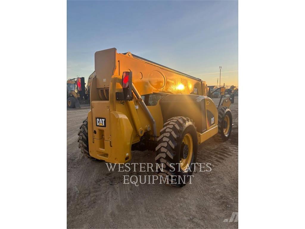 CAT TL1055D مناولات متداخلة