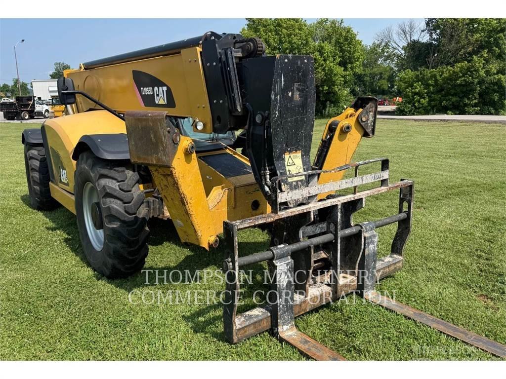 CAT TL1055D مناولات متداخلة