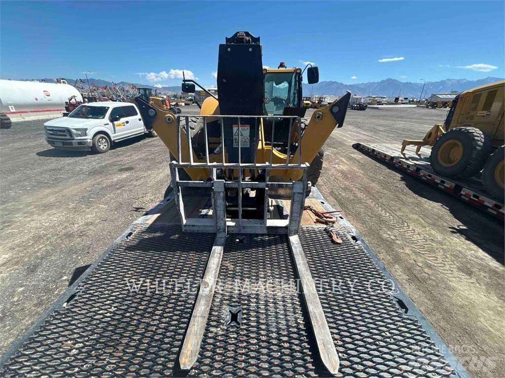 CAT TL1055D CB مناولات متداخلة