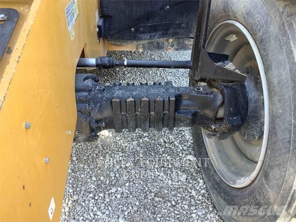 CAT TL1255D مناولات متداخلة