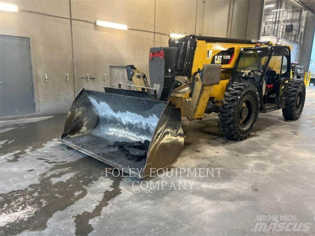 CAT TL1255D مناولات متداخلة