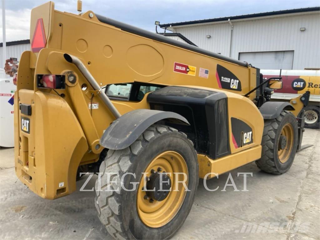 CAT TL1255D مناولات متداخلة