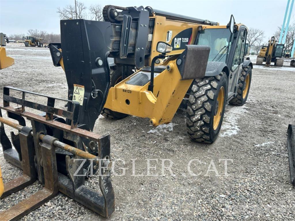 CAT TL1255D مناولات متداخلة