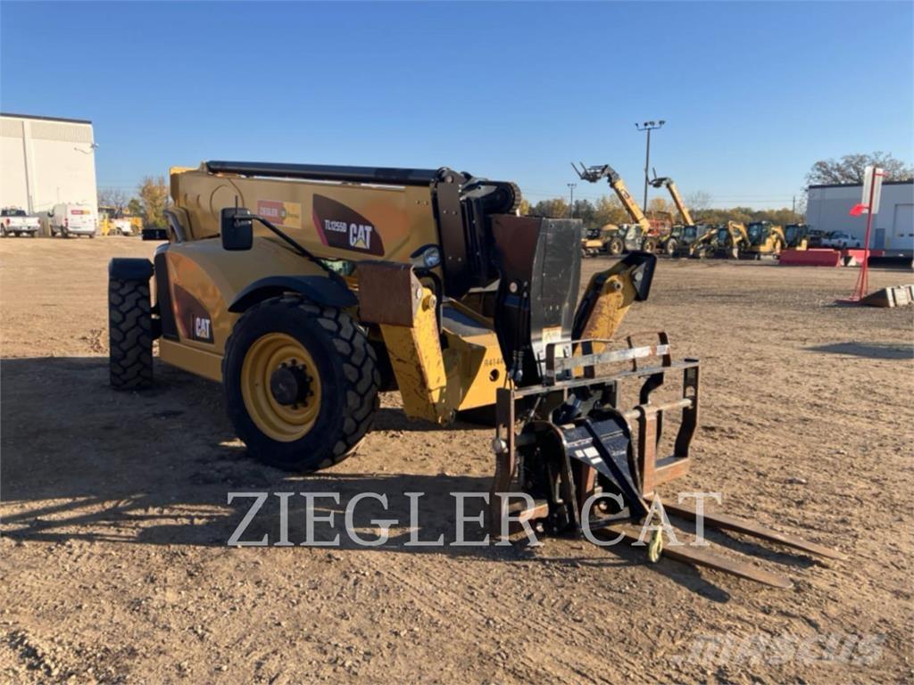 CAT TL1255D مناولات متداخلة