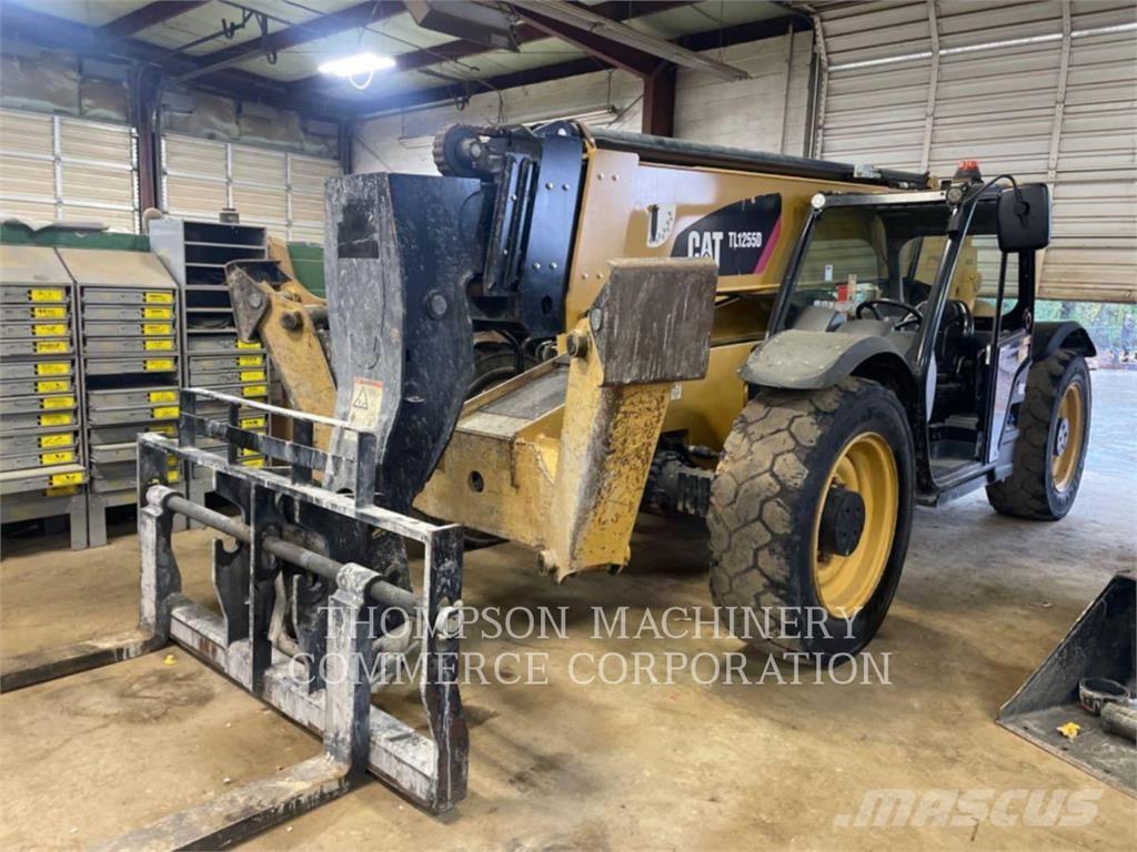 CAT TL1255D مناولات متداخلة