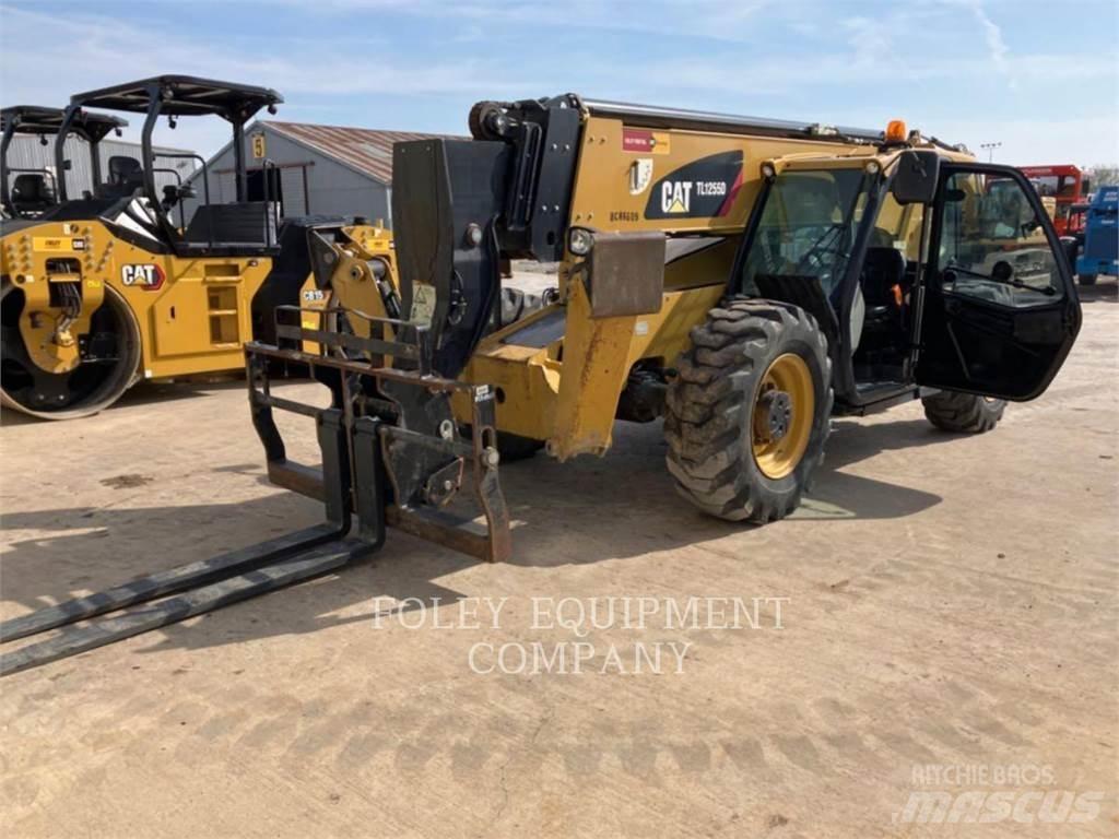 CAT TL1255DC مناولات متداخلة