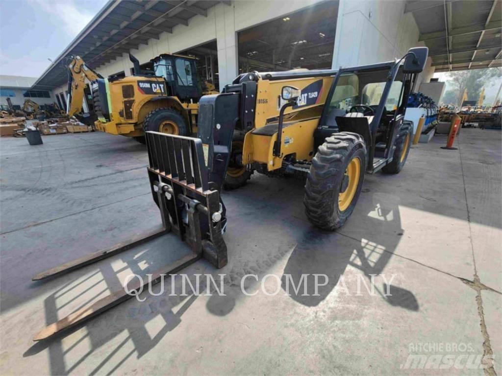 CAT TL642D مناولات متداخلة