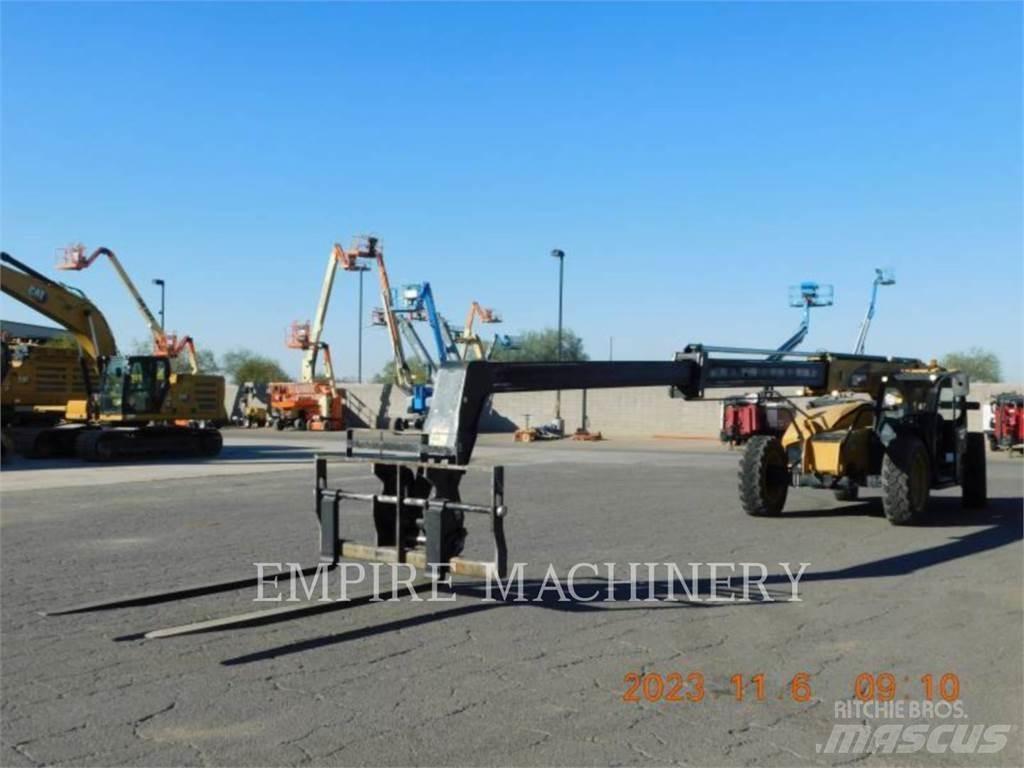 CAT TL642D مناولات متداخلة