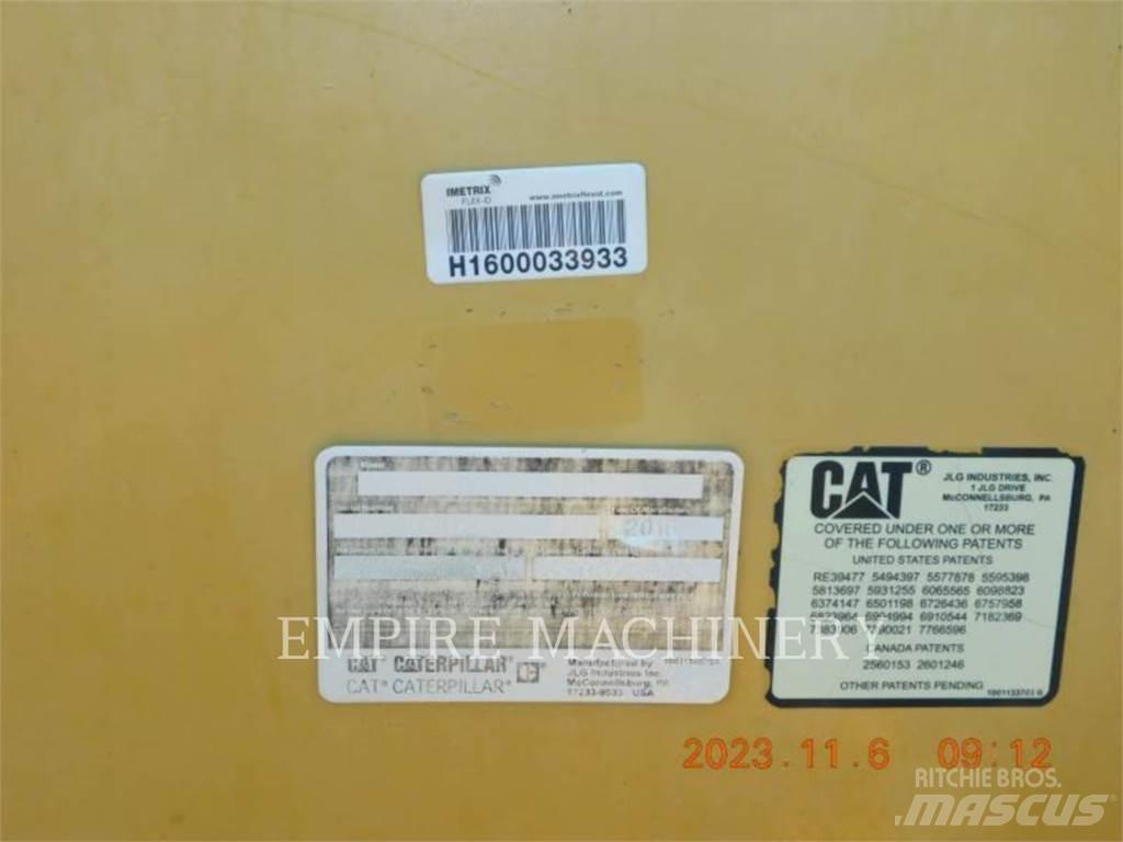 CAT TL642D مناولات متداخلة