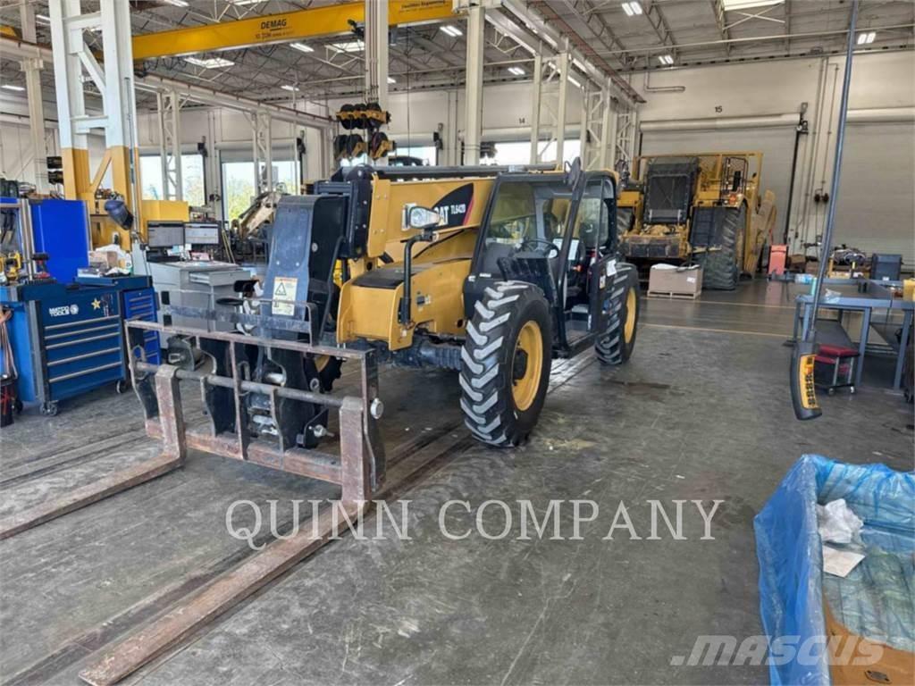 CAT TL642D مناولات متداخلة
