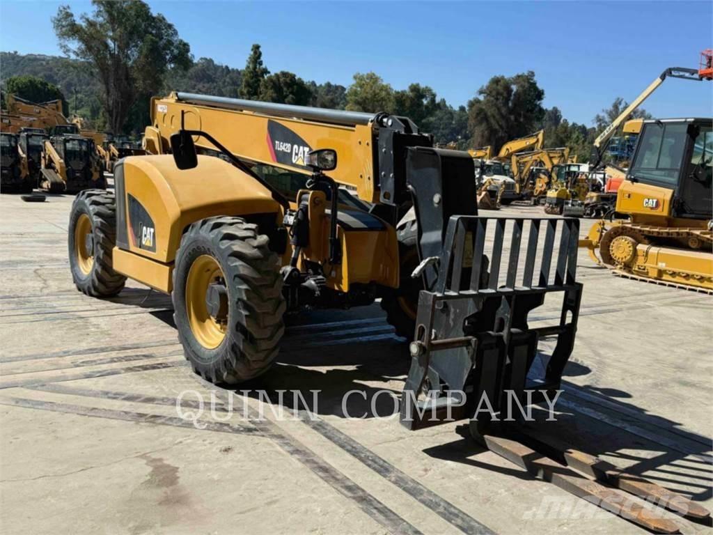 CAT TL642D مناولات متداخلة