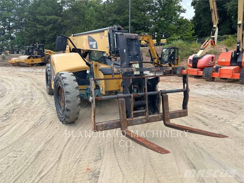 CAT TL642D مناولات متداخلة
