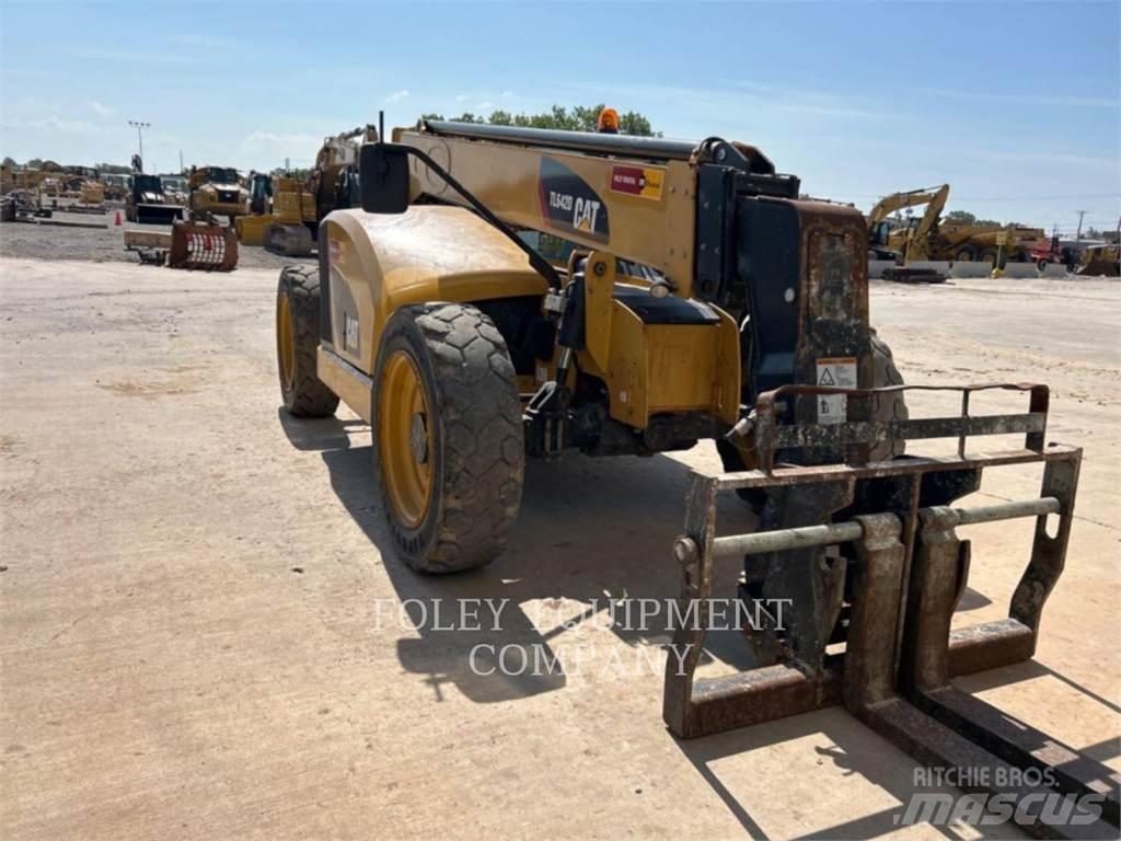 CAT TL642DO مناولات متداخلة