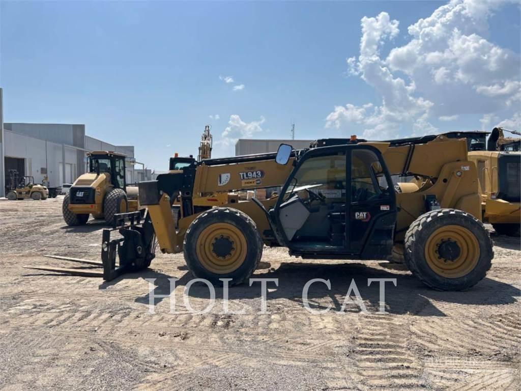 CAT TL943 مناولات متداخلة