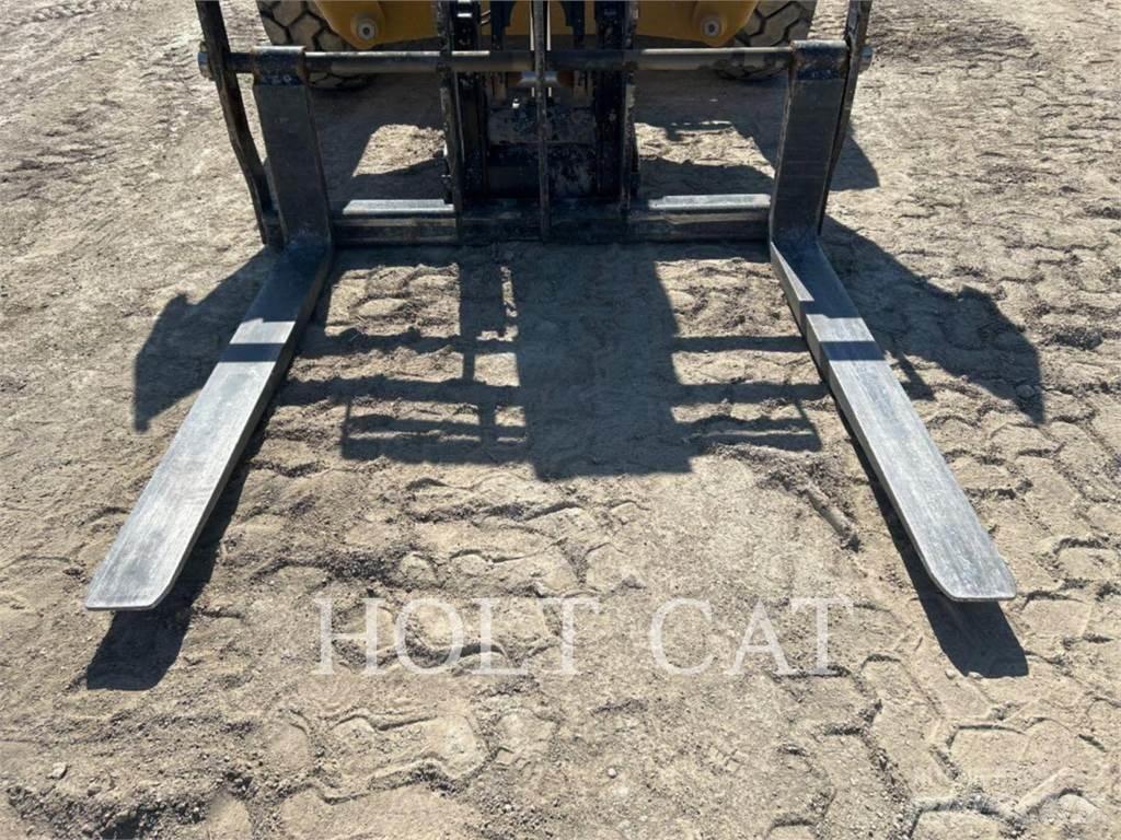 CAT TL943 مناولات متداخلة
