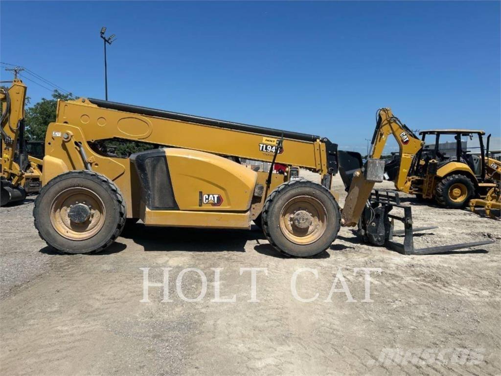 CAT TL943 مناولات متداخلة