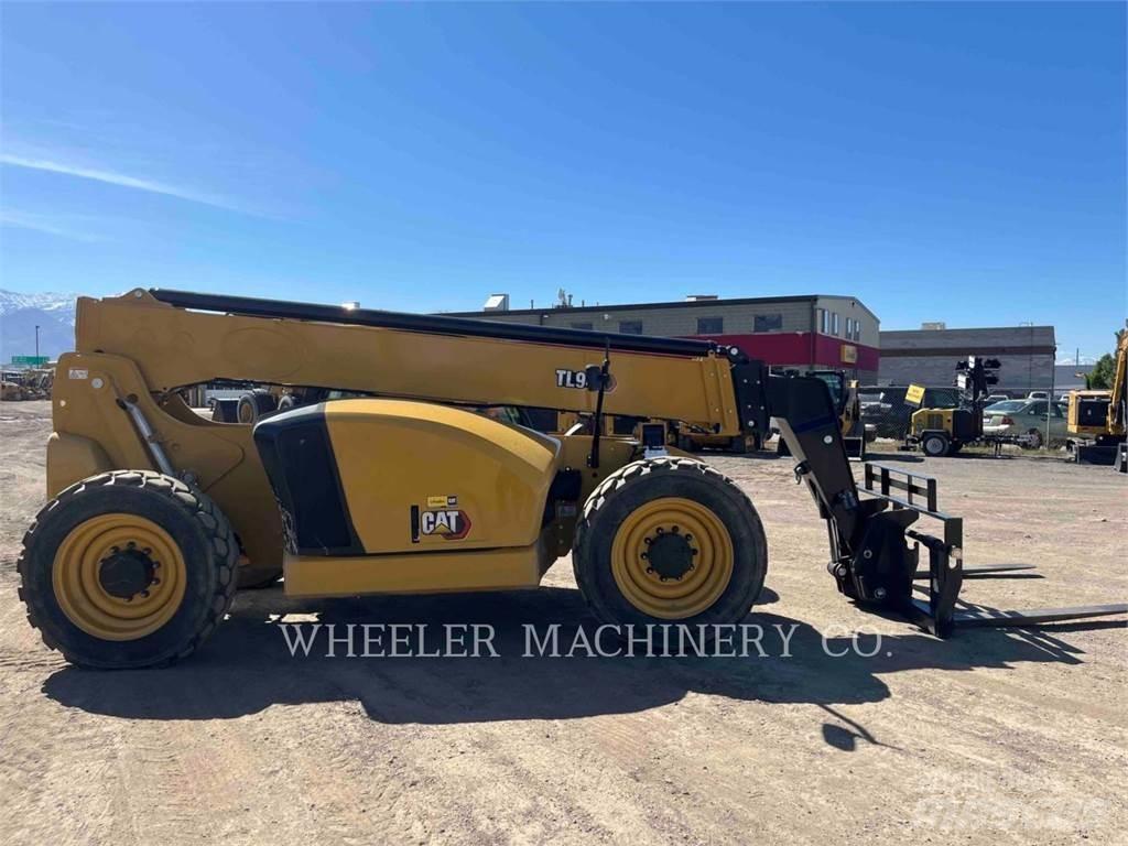 CAT TL943 CB مناولات متداخلة