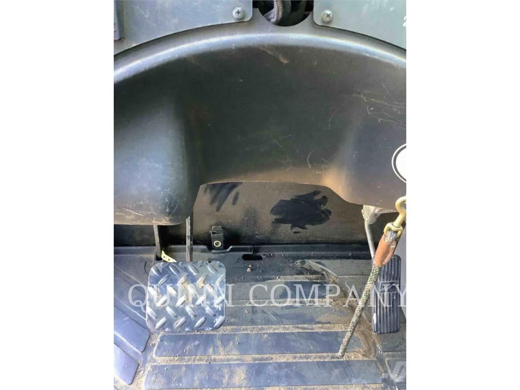 CAT TL943C مناولات متداخلة