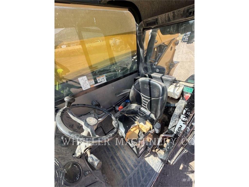 CAT TL943C CAB مناولات متداخلة