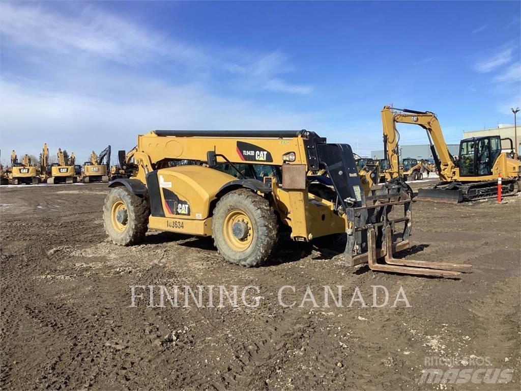 CAT TL943D مناولات متداخلة