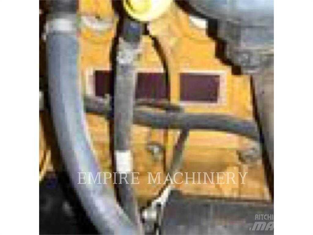 CAT TL943D مناولات متداخلة