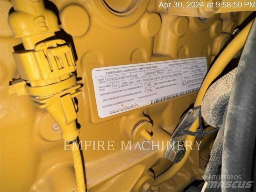 CAT TL943D مناولات متداخلة
