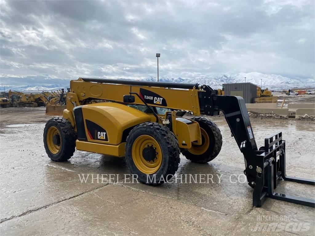 CAT TL943D CB مناولات متداخلة